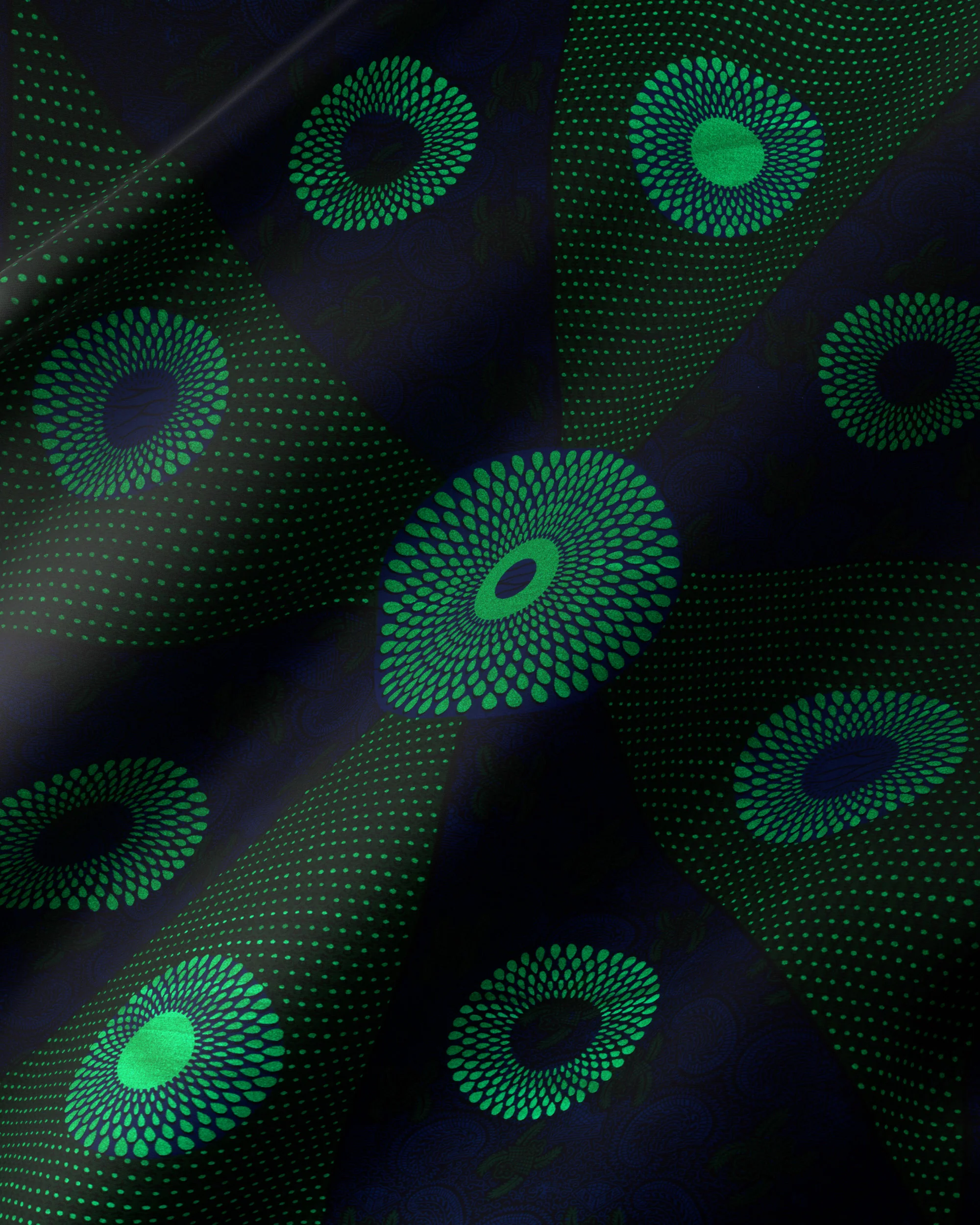 Sky Wax | VL55650.144 | Emerald Green Embellished