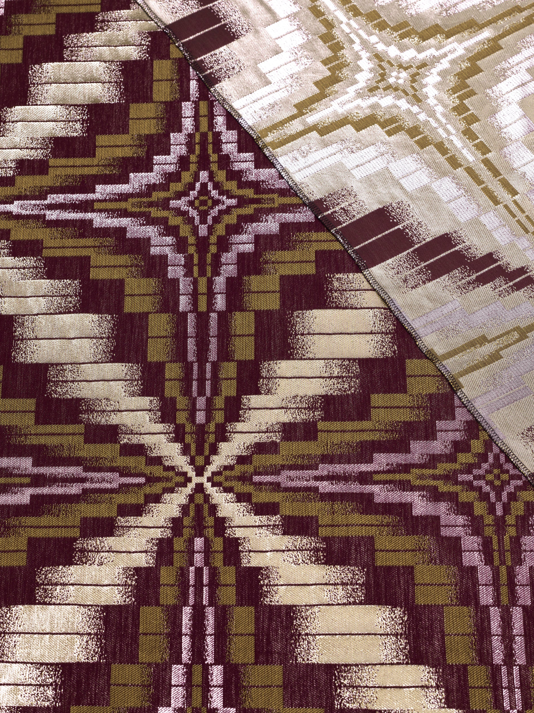 Radiance | VLR3136.004 - Image 2