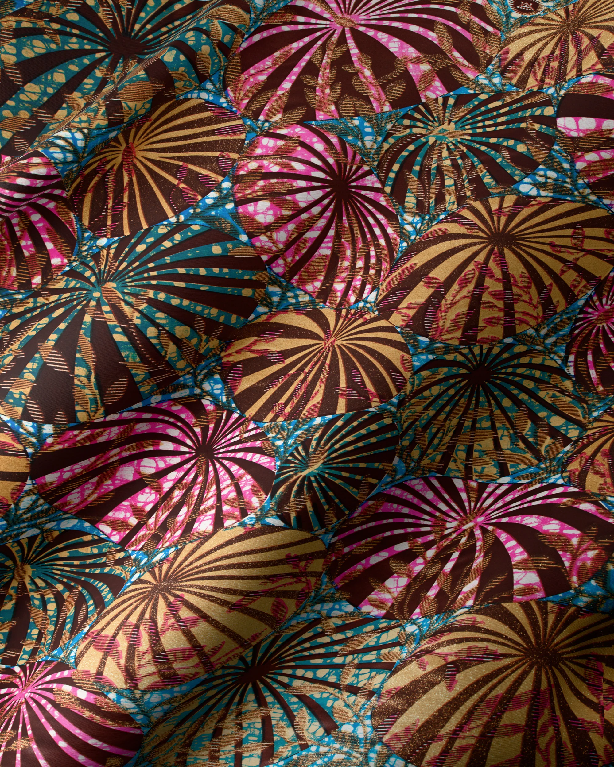 Grand Super-Wax | VLS8722.010 | Gold Shine Embellished