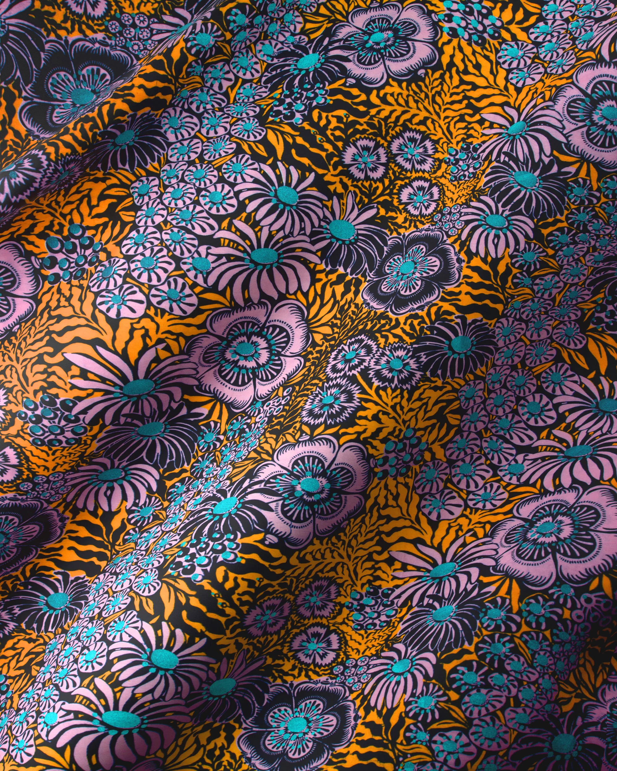 Wax Hollandais | VLW3256.016 | Blue Embellished