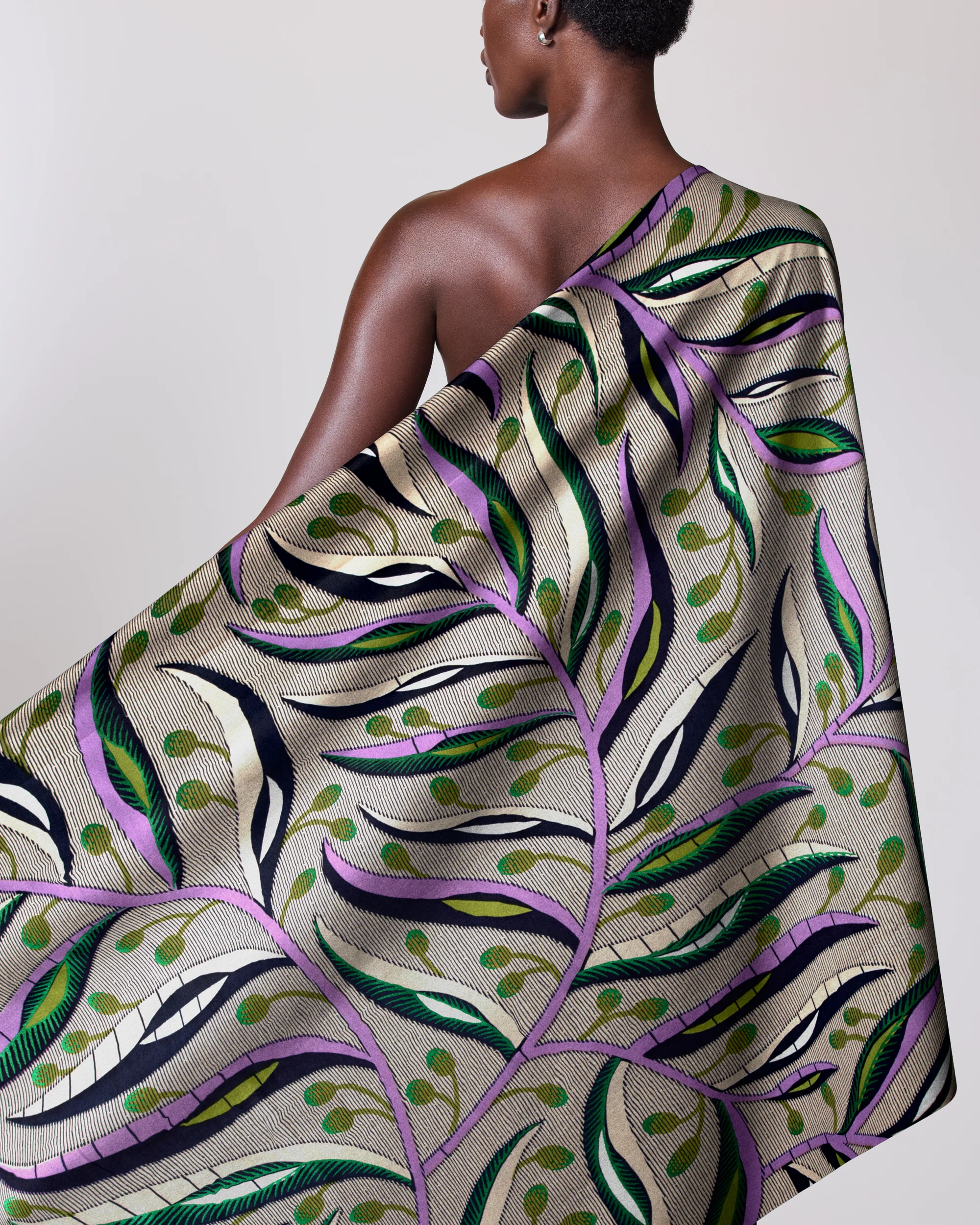 Satin Royal | VLW7906.005 | Emerald Green Embellished - Image 2