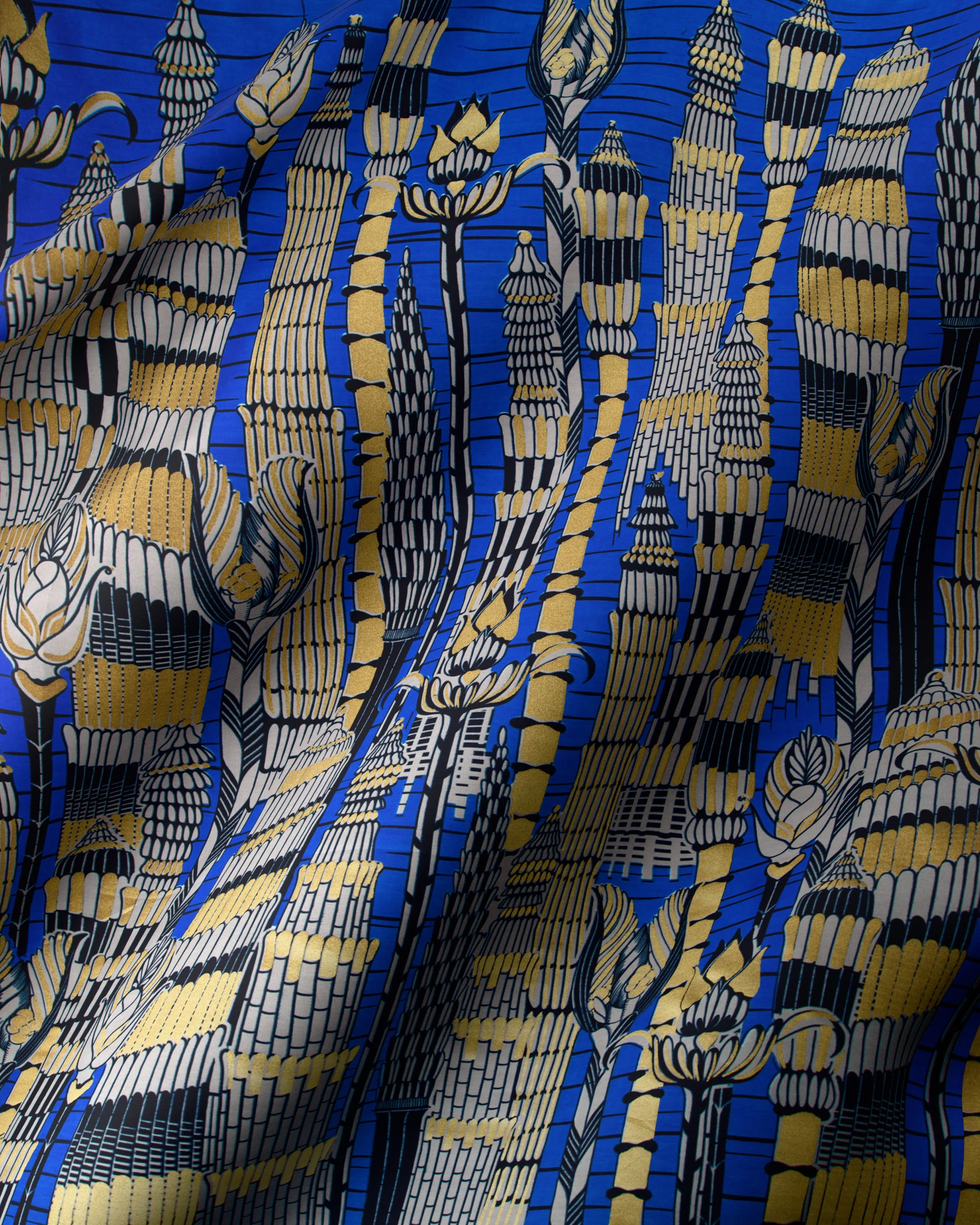 Wax Hollandais | VLW9752.007 | Gold Embellished